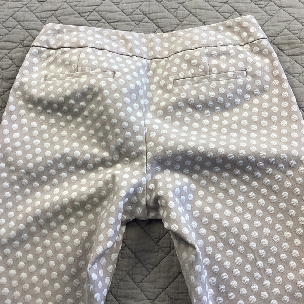 Banana Republic tan Polka Dot Skinny Pants Sz 2 - Picture 2 of 13